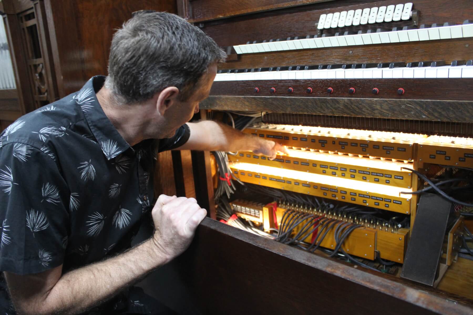 Kevin hanna piano on sale tuner