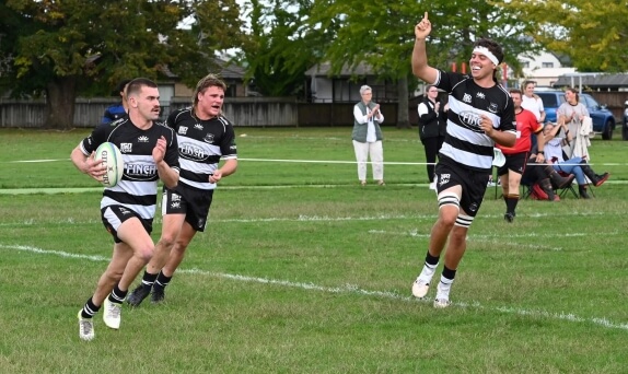Cricket scores on the rugby pitch | Cambridge News